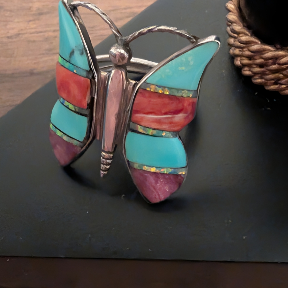 Colorful Butterfly Ring - Picture 3 of 10